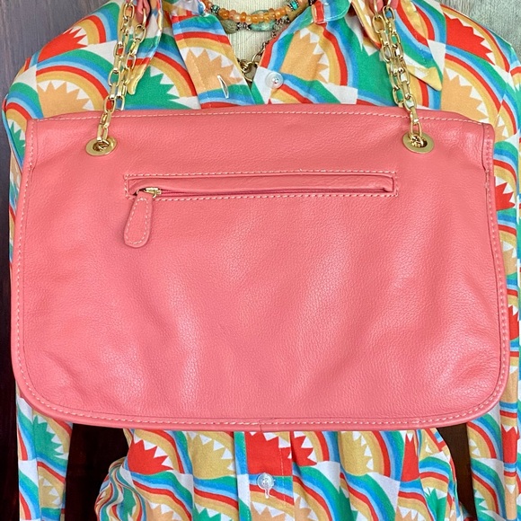 Frosting by Mary Norton Pink baguette, with tassels and Gold interior - Picture 5 of 16